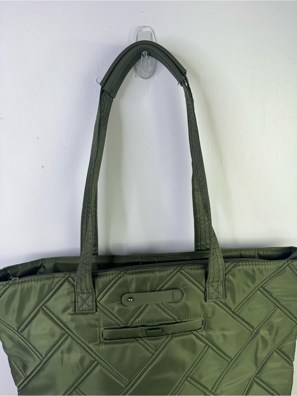 Lug Skyliner Tote in Olive Green - Picture 3 of 12